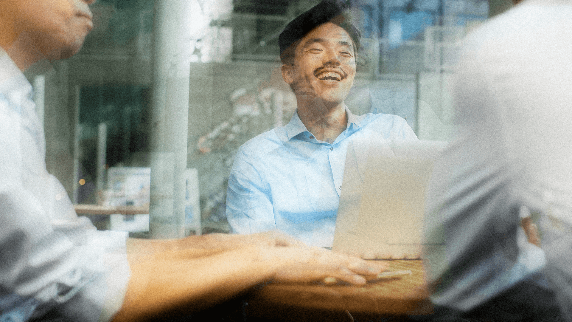 Building a network with maximum uptime with Enhanced Internet