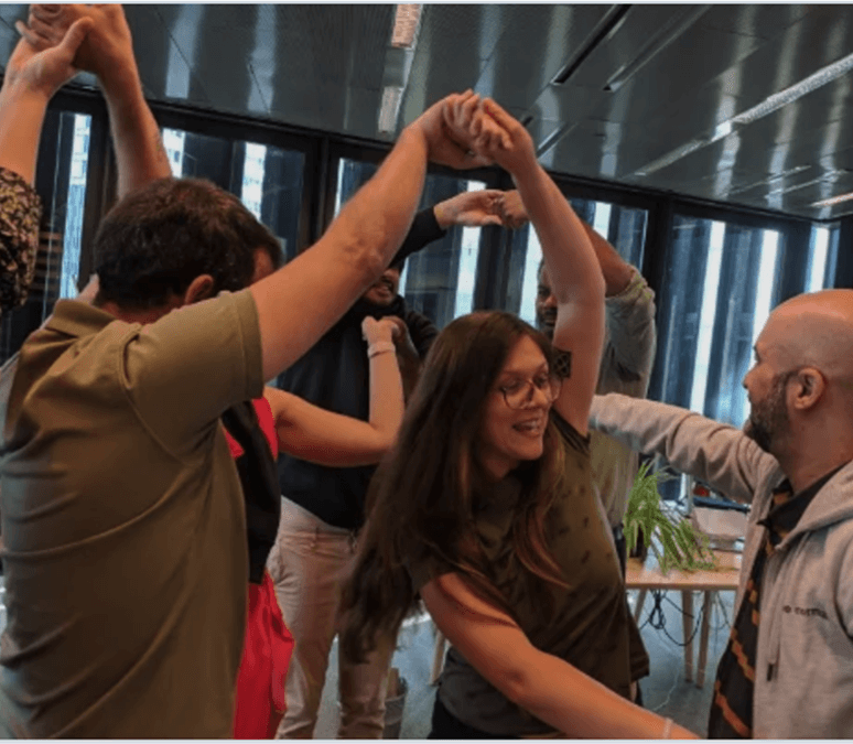 people dancing